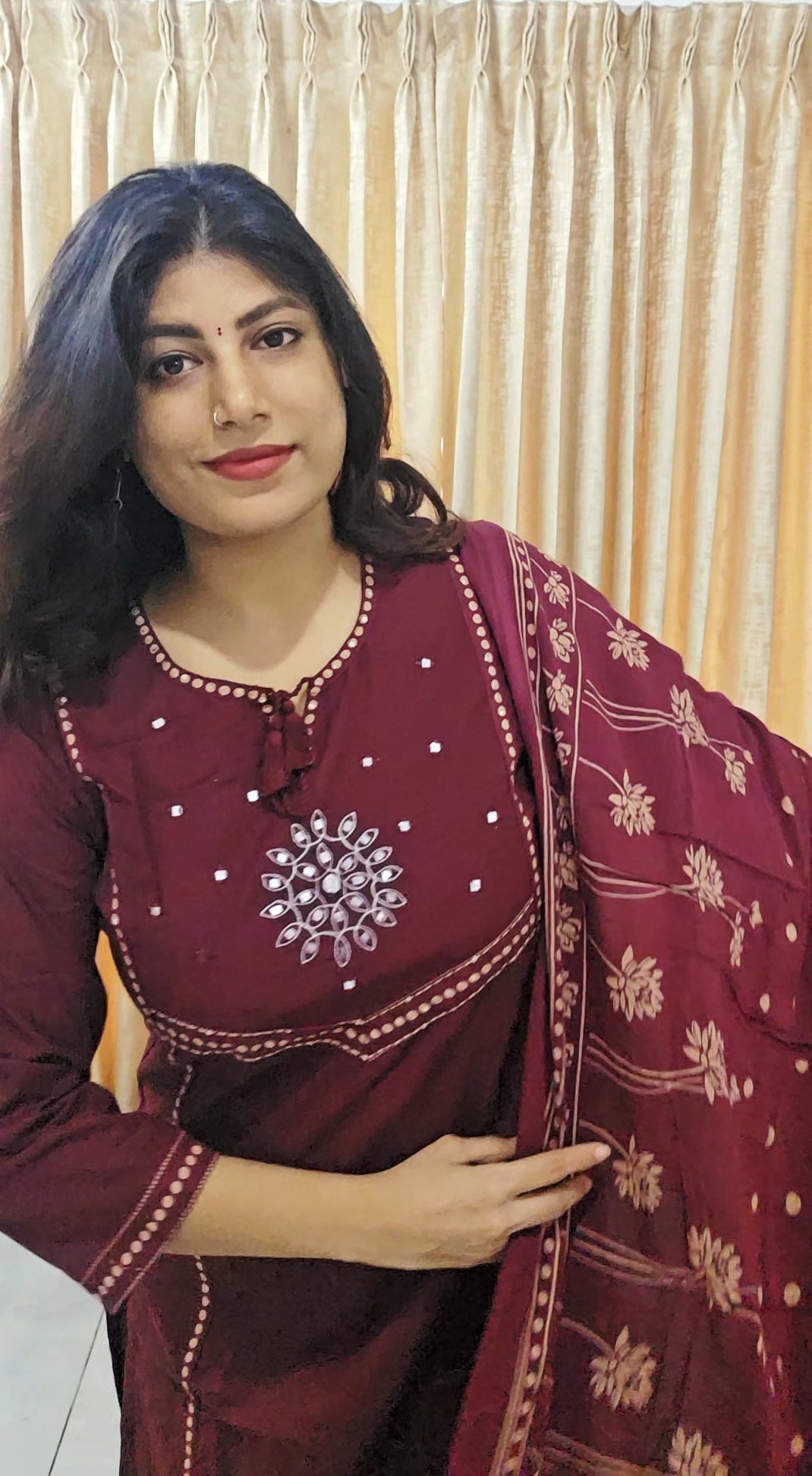 Pure Cotton Kurta Pant Set with Contrast Dupatta - Image 4